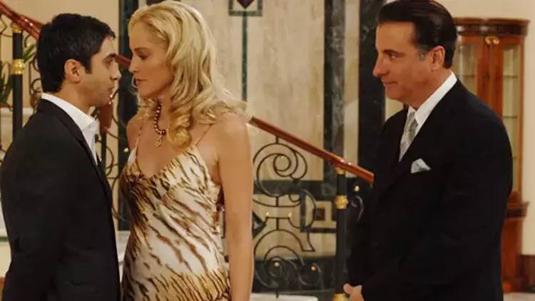 Sharon Stone'den yıllar sonra bomba itiraf. Kurtlar Vadisi’nde Necati Şaşmaz’la sahnesi olay olmuştu. Sette gördükleri şoke etti - Resim: 12